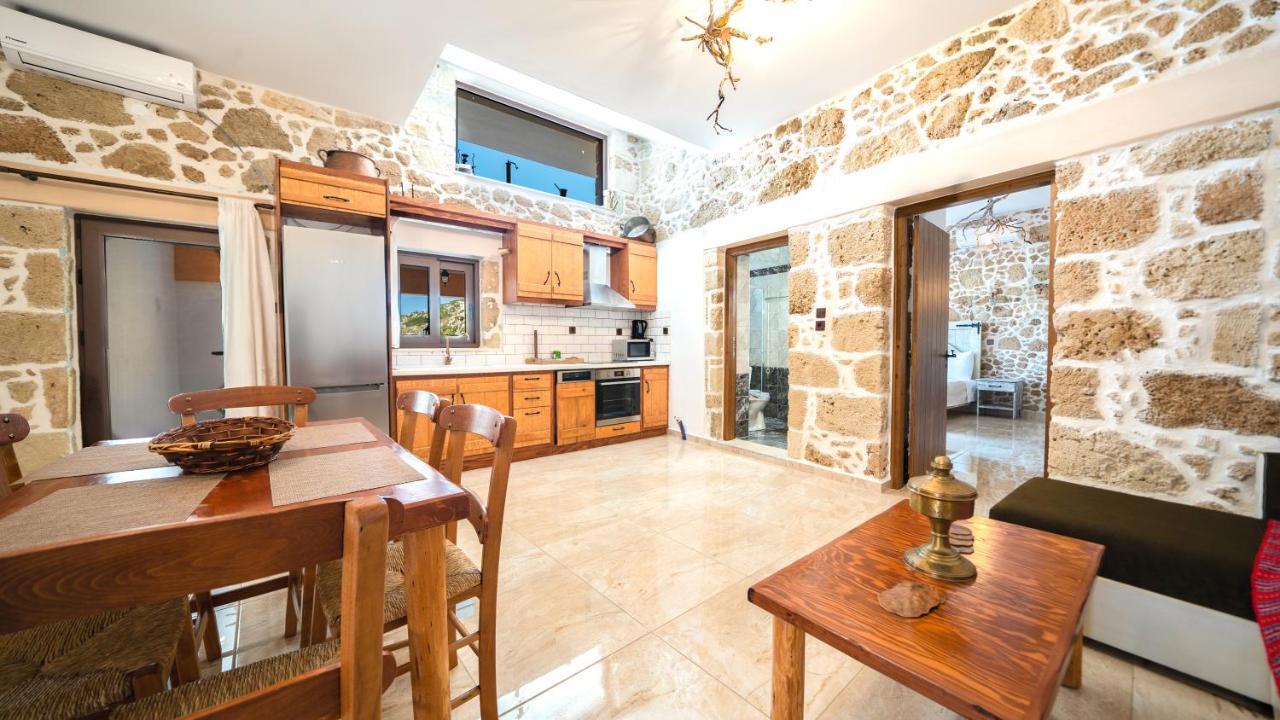 Nemesis Vila Plátanos Exterior foto